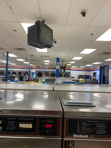 Laundromat «Express Laundromat», reviews and photos, 236 Brighton Ave, Allston, MA 02134, USA