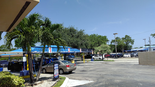 Car Wash «Simoniz Car Wash», reviews and photos, 1214 N State Rd 7, Hollywood, FL 33021, USA