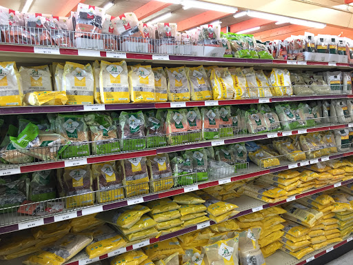 Indian Grocery Store «Trinethra Indian Supermarket», reviews and photos, 10255 S De Anza Blvd, Cupertino, CA 95014, USA