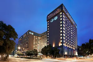 Sheraton Grand Taipei Hotel image