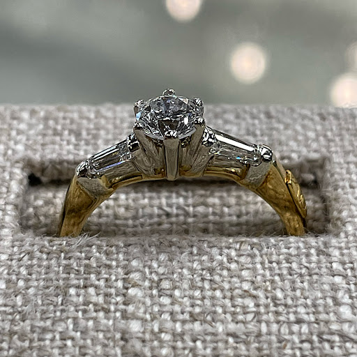 Jeweler «Dixon Jewelers», reviews and photos, 20044 US-59, Humble, TX 77338, USA