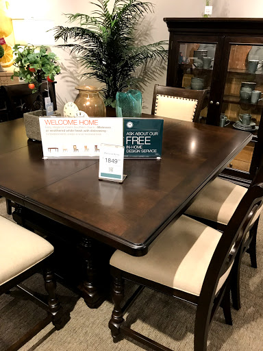 Furniture Store «Havertys Furniture», reviews and photos, 610 Haywood Rd, Greenville, SC 29607, USA