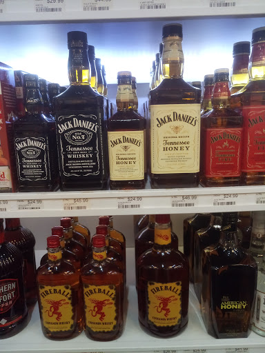 Liquor Store «Doral Wine & Spirits», reviews and photos, 10411 NW 41st St, Doral, FL 33178, USA