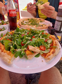 Plats et boissons du Pizzeria Le globe Pizza au feu de Bois Massat - n°3