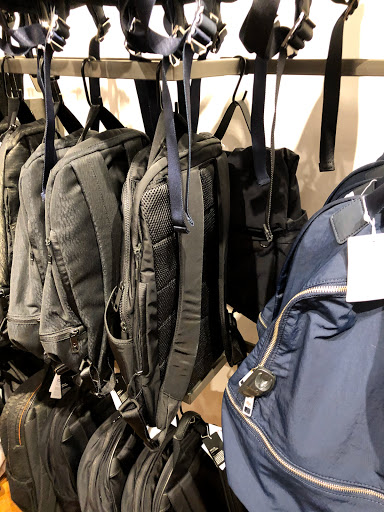 Sportswear Store «lululemon», reviews and photos, 1304 Burlingame Ave, Burlingame, CA 94010, USA