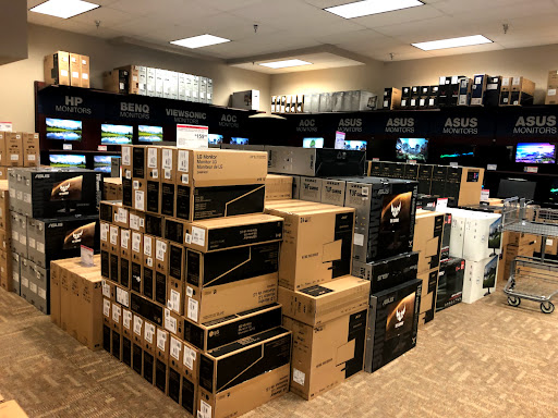 Electronics Store «Micro Center», reviews and photos, 8000 E Quincy Ave, Denver, CO 80237, USA