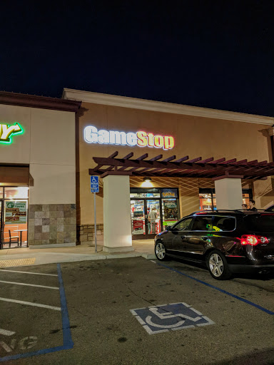 Video Game Store «GameStop», reviews and photos, 6733 N Riverside Dr #104, Fresno, CA 93722, USA