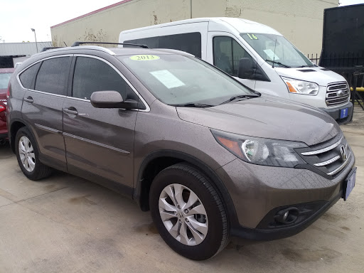 Used Car Dealer «Trinity Auto Sales Group», reviews and photos, 5801 W Jefferson Blvd, Dallas, TX 75211, USA