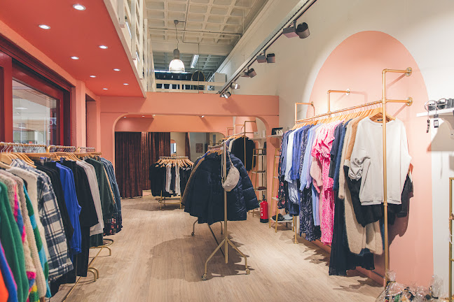Opinii despre Curvy Store în Mechelen - Kledingwinkel