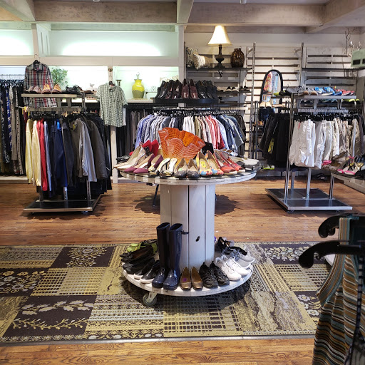 Second Hand Store «Goodwill Deja Blue Boutique», reviews and photos, 303 University Blvd, Denver, CO 80206, USA