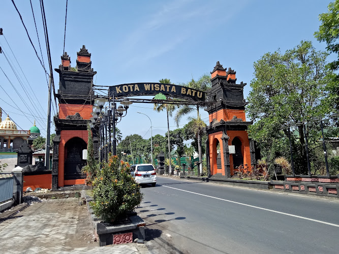 Tugu Perbatasan Kota Batu & Kabupaten Malang