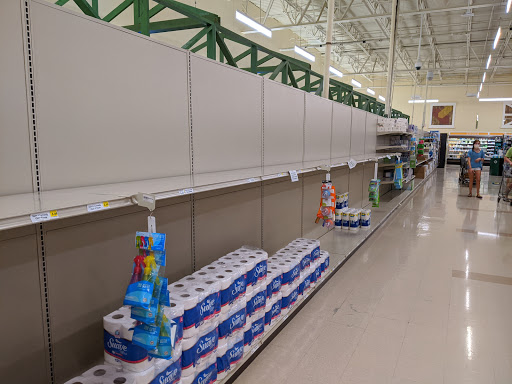 Grocery Store «Lowes Foods of Apex», reviews and photos, 5400 Apex Peakway, Apex, NC 27502, USA