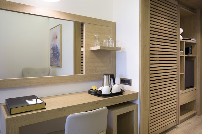 Comentarii opinii despre The Golden Age Hotel of Athens