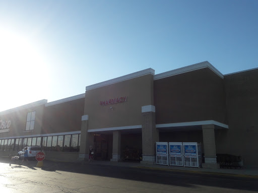 Grocery Store «Jewel-Osco», reviews and photos, 900 E Rollins Rd, Round Lake Beach, IL 60073, USA