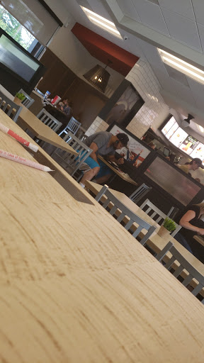 Fast Food Restaurant «Chick-fil-A», reviews and photos, 5003a Victory Blvd, Yorktown, VA 23693, USA