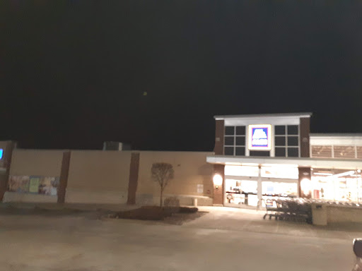 Supermarket «ALDI», reviews and photos, 444 Quaker Ln, Warwick, RI 02886, USA
