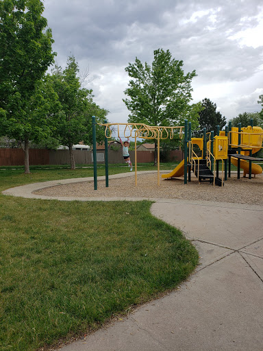 Park «Waddell Park», reviews and photos, 2940 Cottonwood Dr, Denver, CO 80221, USA