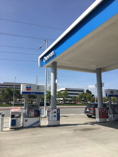 Gas Station «Chevron», reviews and photos, 1101 E Hillsdale Blvd, Foster City, CA 94404, USA