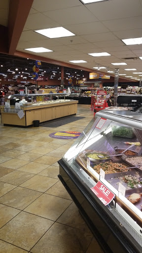 Supermarket «Giant Eagle Supermarket», reviews and photos, 55 Meadow Park Ave, Lewis Center, OH 43035, USA