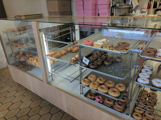 Donut Shop «Donut & Muffin Factory», reviews and photos, 201 4th St NE, Auburn, WA 98002, USA