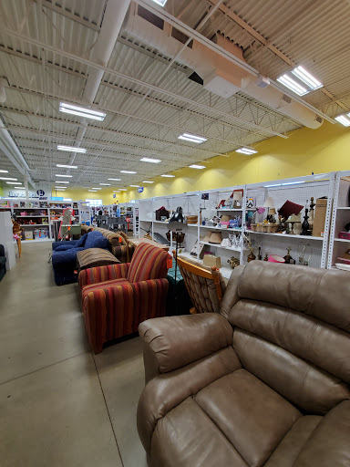 Thrift Store «Goodwill - Blaine: Ball Road NE», reviews and photos, 4333 Ball Rd NE, Circle Pines, MN 55014, USA