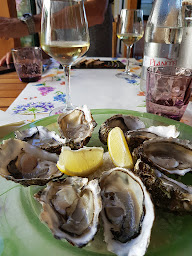 Photo n°73 de LES CANAILLES DU MARAIS - restaurant - traiteur - livraison de plateaux repas à Saint-Lyphard ()