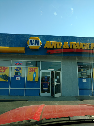 Auto Parts Store «NAPA Auto Parts - Genuine Parts Company», reviews and photos, 725 Harbor Blvd, West Sacramento, CA 95691, USA