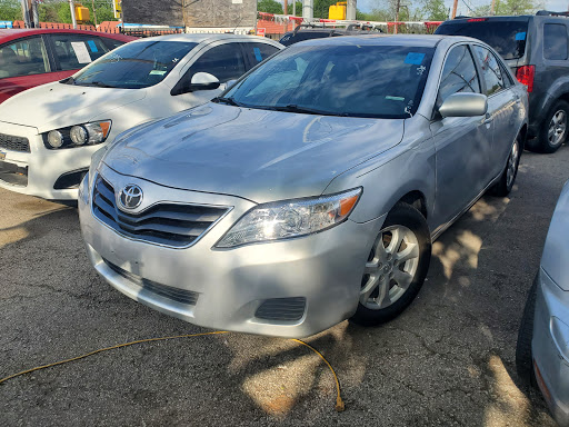 Used Car Dealer «CJAUTOSALES LLC», reviews and photos, 1301 S General McMullen, San Antonio, TX 78237, USA