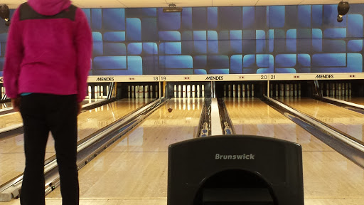 Bowling Alley «Academy Lanes», reviews and photos, 725 S Main St, Haverhill, MA 01835, USA