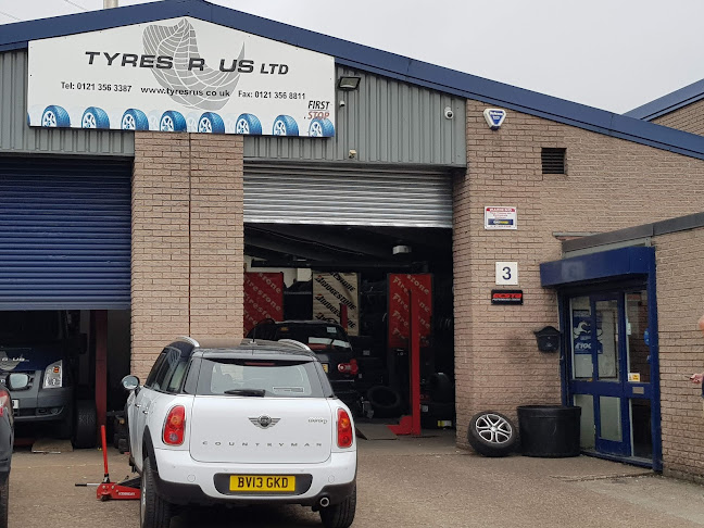 Tyres R Us Ltd - Tire shop