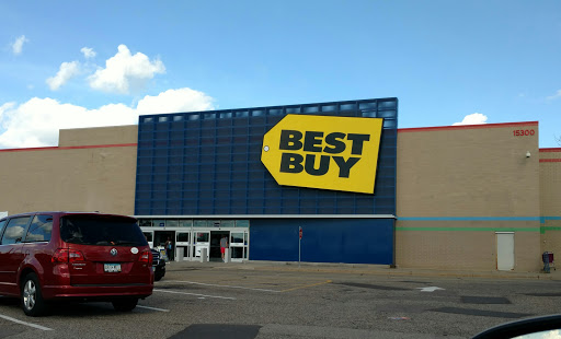 Electronics Store «Best Buy», reviews and photos, 15300 Cedar Ave S, Apple Valley, MN 55124, USA