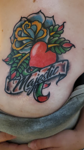 Tattoo Shop «Love Blood Ink Tattoo», reviews and photos, 2019 Fort Campbell Blvd, Clarksville, TN 37042, USA