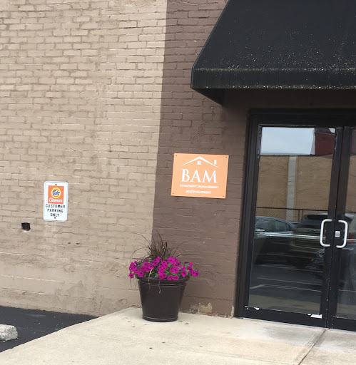 Dry Cleaner «Deering Cleaners Downtown», reviews and photos, 602 N Capitol Ave, Indianapolis, IN 46204, USA