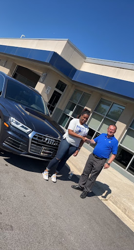 Car Dealer «McGrath Acura of Westmont», reviews and photos, 400 E Ogden Ave, Westmont, IL 60559, USA