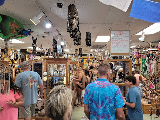 Shopping Mall «Coligny Plaza Shopping Center», reviews and photos, 1 N Forest Beach Dr, Hilton Head Island, SC 29928, USA