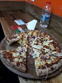 Plats et boissons du Pizzeria Pizza Center Milano Pantin - n°4