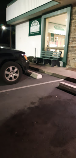 Laundromat «Mac Arthur Road Coin Laundry», reviews and photos, 2191 MacArthur Rd, Whitehall, PA 18052, USA