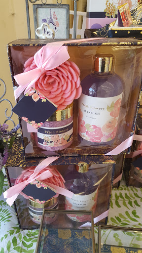 Fabric Store «Jo-Ann Fabrics and Crafts», reviews and photos, 16055 Whittier Blvd, Whittier, CA 90603, USA