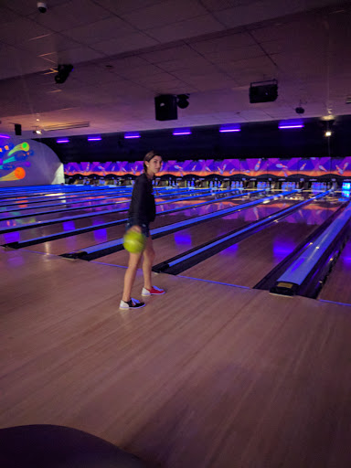 Bowling Alley «AMF Plainview Lanes», reviews and photos, 500 Old Bethpage Rd, Plainview, NY 11803, USA