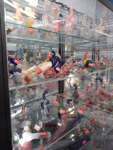 Tobacco Shop «420 Smoke Shop», reviews and photos, 2559 University Ave, San Diego, CA 92104, USA