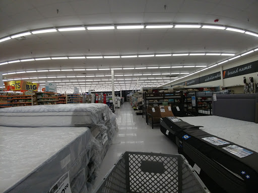Discount Store «Big Lots», reviews and photos, 23351 Eureka Rd, Taylor, MI 48180, USA
