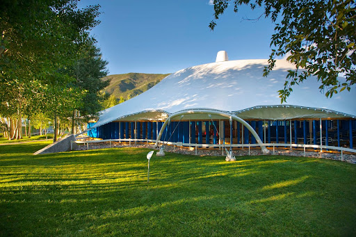 Live Music Venue «Benedict Music Tent and Harris Concert Hall», reviews and photos, 960 N 3rd St, Aspen, CO 81611, USA