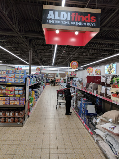 Supermarket «ALDI», reviews and photos, 801 Silver Ln, East Hartford, CT 06118, USA
