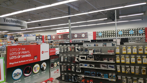 Office Supply Store «Staples», reviews and photos, 6104 Sepulveda Blvd, Van Nuys, CA 91411, USA