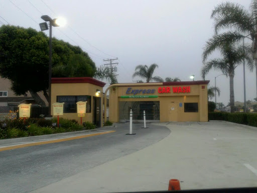Car Wash «Wildwater Express Carwash», reviews and photos, 17042 Beach Blvd, Huntington Beach, CA 92647, USA