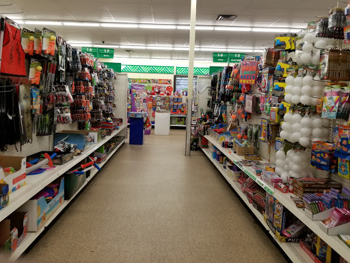 Dollar Store «Dollar Tree», reviews and photos, 17736 S Golden Rd, Golden, CO 80401, USA