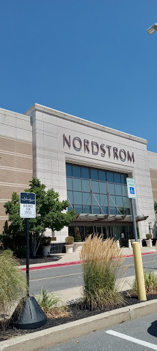 Department Store «Nordstrom Burlington», reviews and photos, 75 Middlesex Turnpike, Burlington, MA 01803, USA