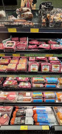 Grocery Store «Grocery Outlet Bargain Market», reviews and photos, 1116 4th St, Santa Rosa, CA 95404, USA