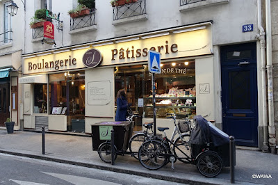 Caumont Juliana Née Vally à Paris