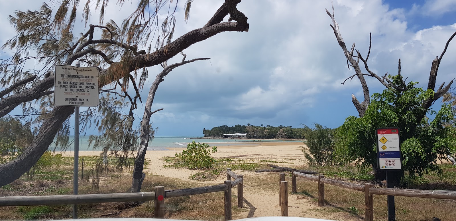 Bucasia Beach photo #8